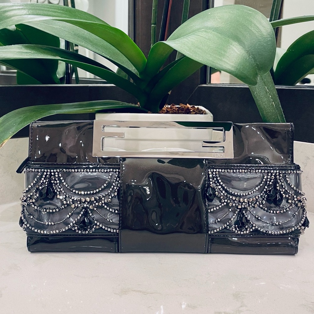 FENDI NWT VINTAGE  PATENT BEADED PATENT LEATHER CLUTCH